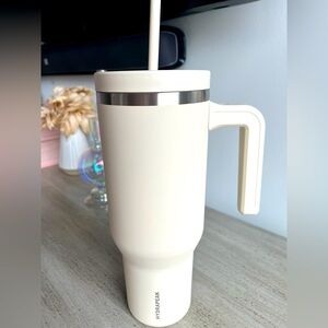 Hydrapeak Voyager 40 Oz Stainless Steel Ivory Tumbler